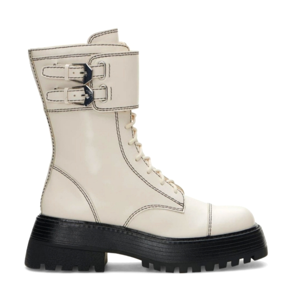 Vince Camuto Monchia Coconut Cream Lug Sole Leather Boots Designer Luxury #638